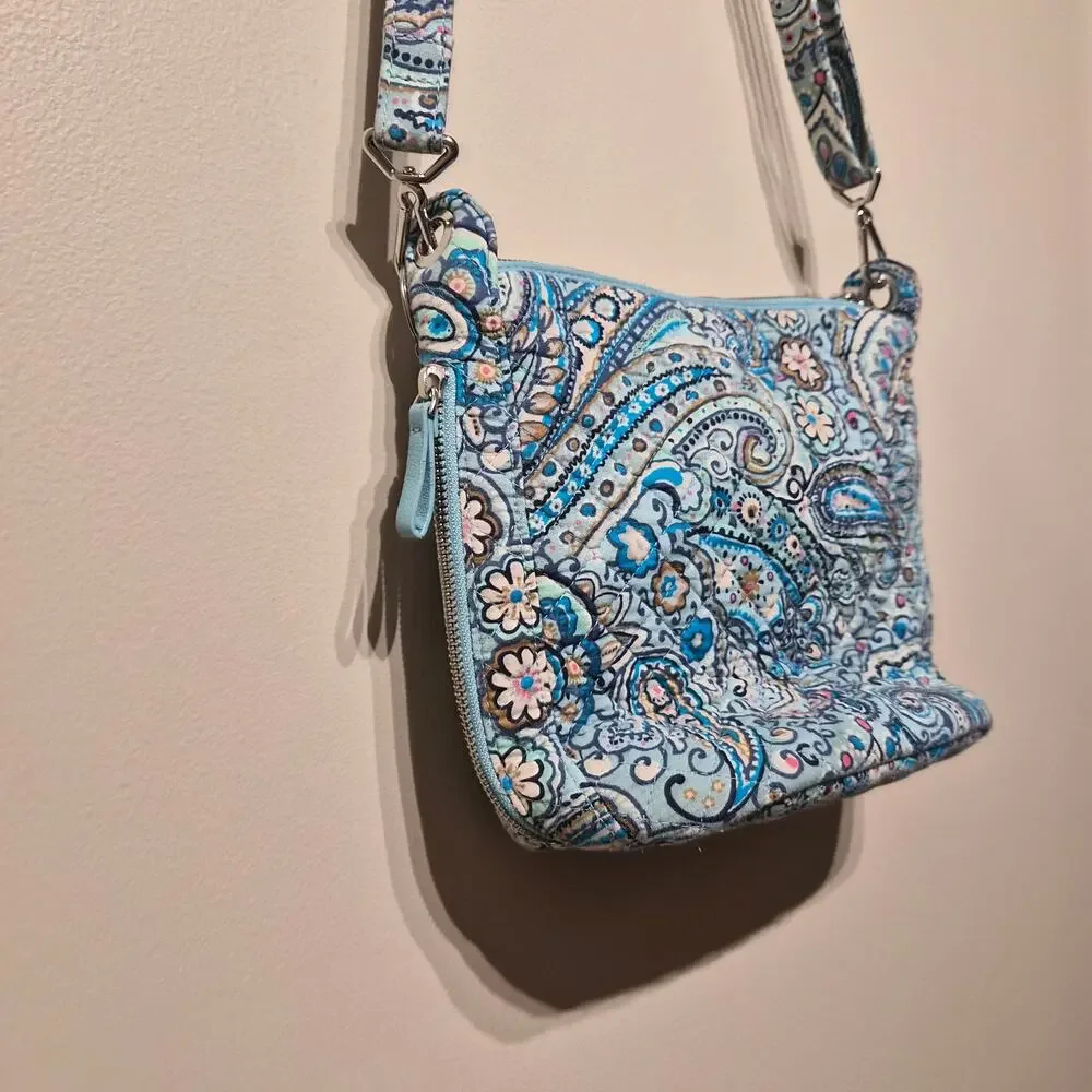 Vera Bradley Retired Daisy Dot Paisley Quilted Cotton Carson Mini Hobo Blue